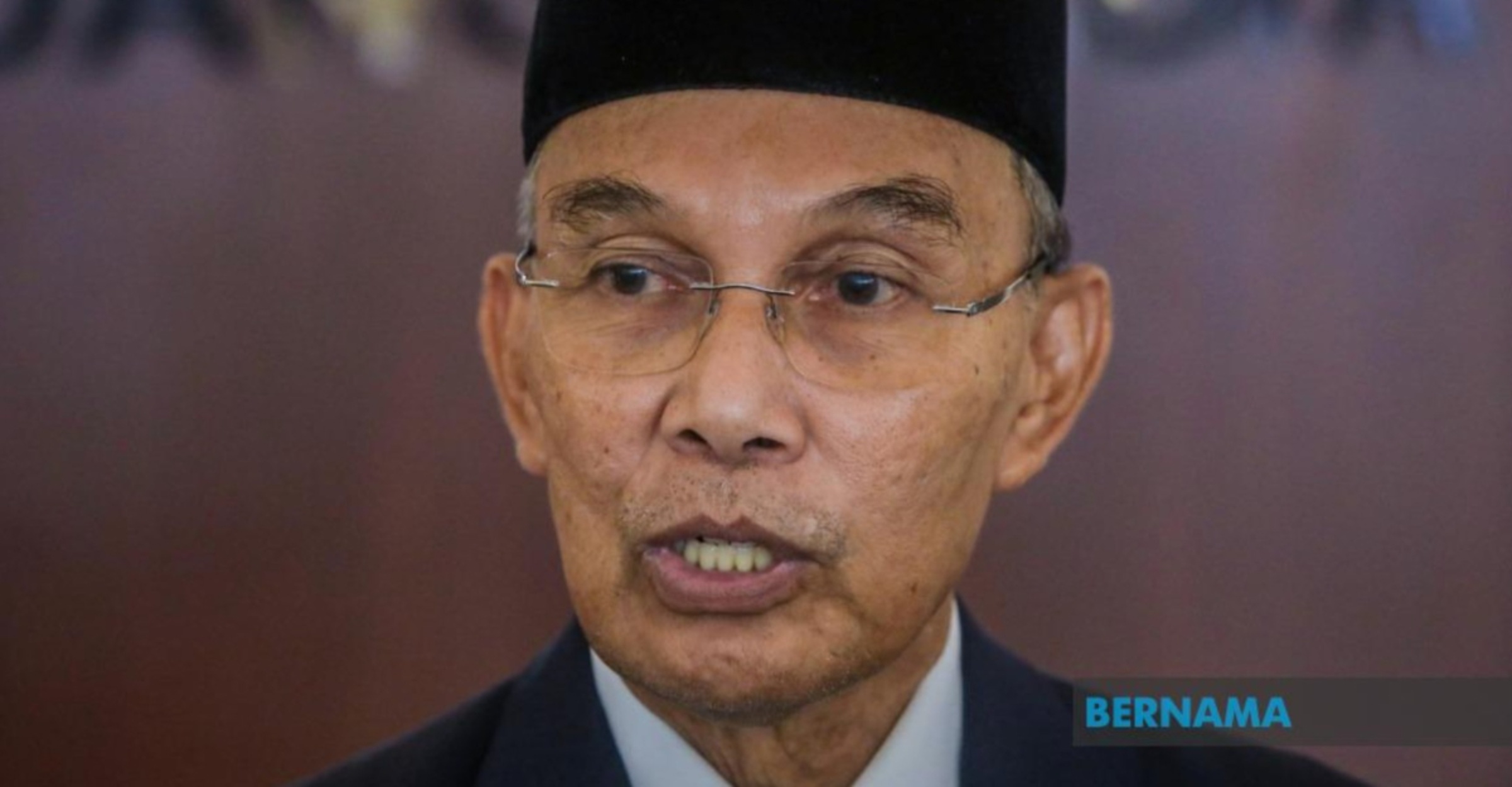 menteri perlis letak jawatan