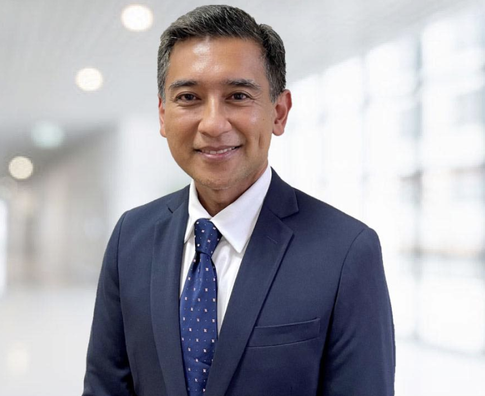 Dato’ Sri Dr Azmee Ghazi